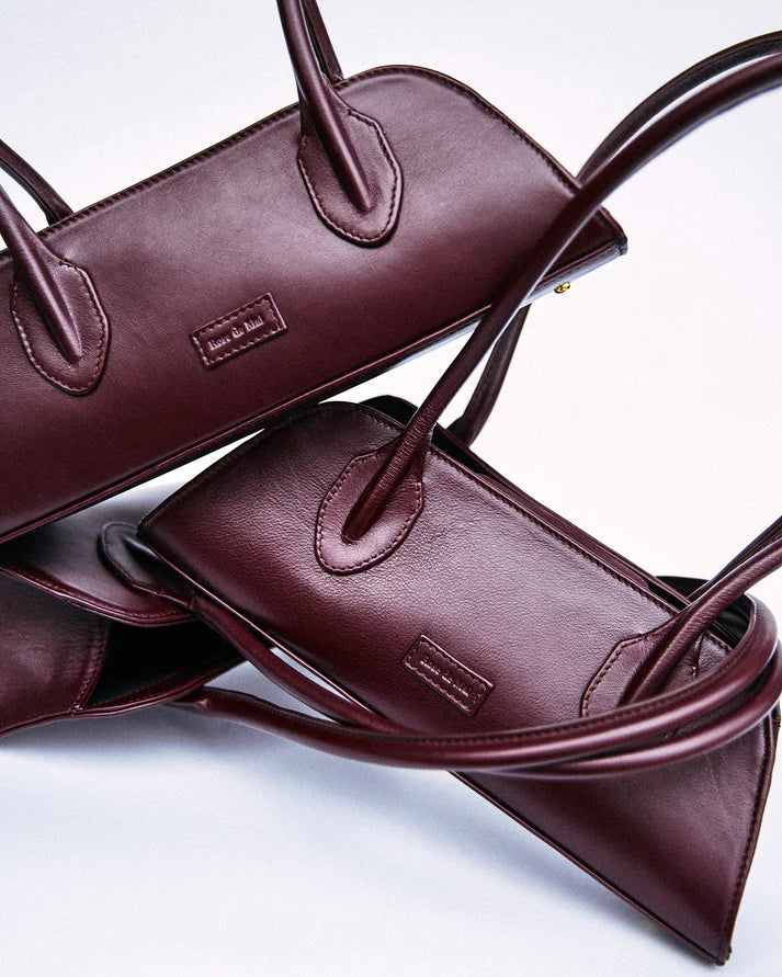 24/7 shoulder bag