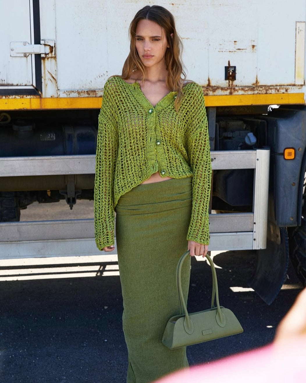 24/7 shoulder bag