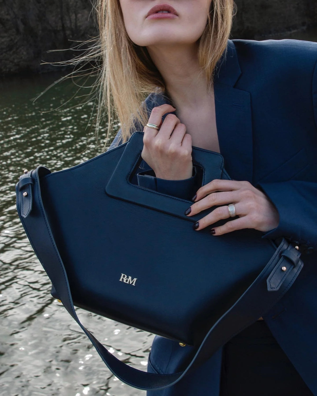 Dahlia handbag