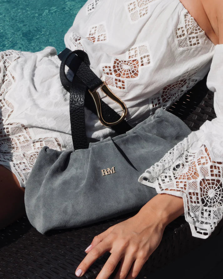Euphoria pouch Grey